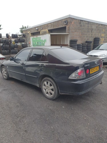 Lexus is200 wheel nut 0 - lexus,
