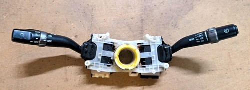 Lexus is200 indicator wiper - lexus,
