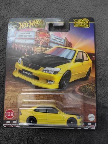 Hot wheels premium - hot,